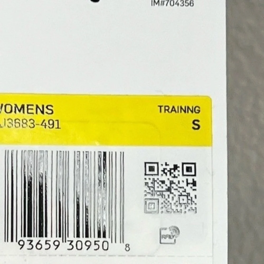 Nike Ruched 7/8 Yoga High Rise Leggings Sz S Activewear Workout Running‎ NWT - Picture 2 of 5